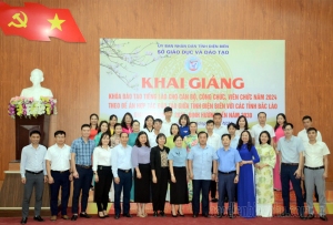 Khai giảng khóa đào tạo tiếng Lào cho 21 công chức, viên chức Điện Biên
